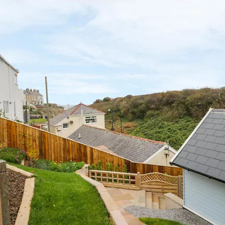 204 Sea View House Holiday home